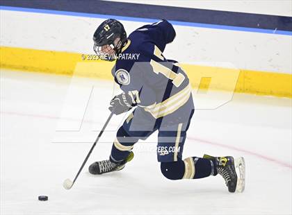 Thumbnail 1 in Newington Co-op vs. Masuk (CIAC DIII Final) photogallery.