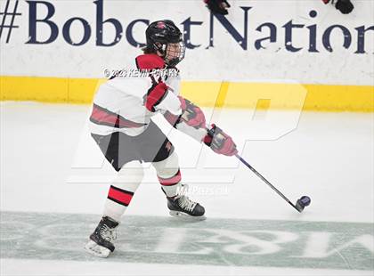 Thumbnail 1 in Newington Co-op vs. Masuk (CIAC DIII Final) photogallery.