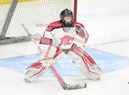Thumbnail 3 in Newington Co-op vs. Masuk (CIAC DIII Final) photogallery.