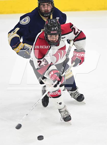 Thumbnail 3 in Newington Co-op vs. Masuk (CIAC DIII Final) photogallery.
