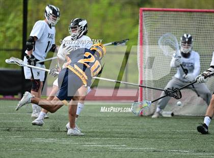 Thumbnail 3 in Simsbury @ Xavier photogallery.
