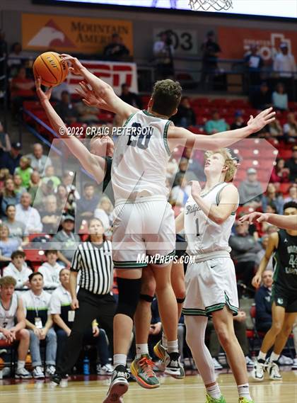 Thumbnail 3 in Ridgeline vs. Green Canyon (UHSAA 4A Quarterfinal Playoff) photogallery.
