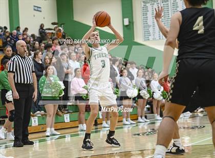 Thumbnail 1 in Madison-Grant @ Yorktown photogallery.