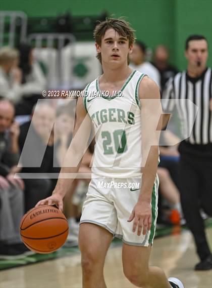 Thumbnail 1 in Madison-Grant @ Yorktown photogallery.