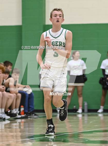 Thumbnail 3 in Madison-Grant @ Yorktown photogallery.