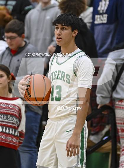 Thumbnail 1 in Madison-Grant @ Yorktown photogallery.