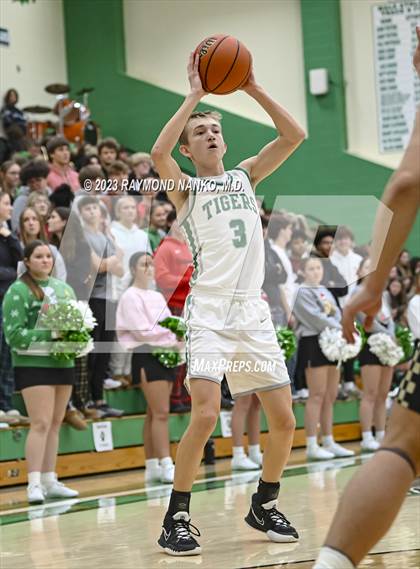 Thumbnail 2 in Madison-Grant @ Yorktown photogallery.