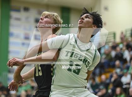 Thumbnail 1 in Madison-Grant @ Yorktown photogallery.