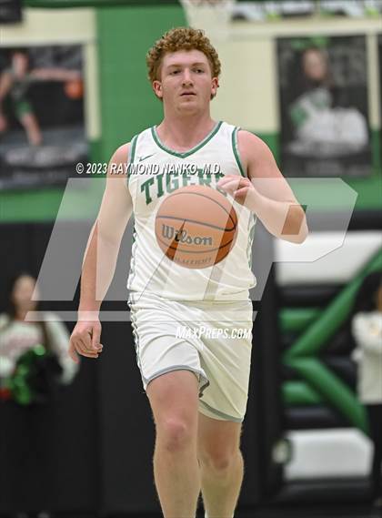 Thumbnail 1 in Madison-Grant @ Yorktown photogallery.