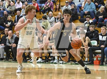 Thumbnail 1 in Madison-Grant @ Yorktown photogallery.