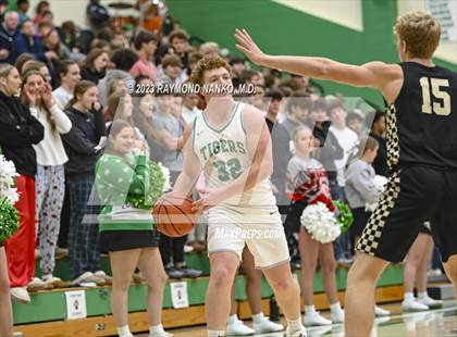 Thumbnail 1 in Madison-Grant @ Yorktown photogallery.