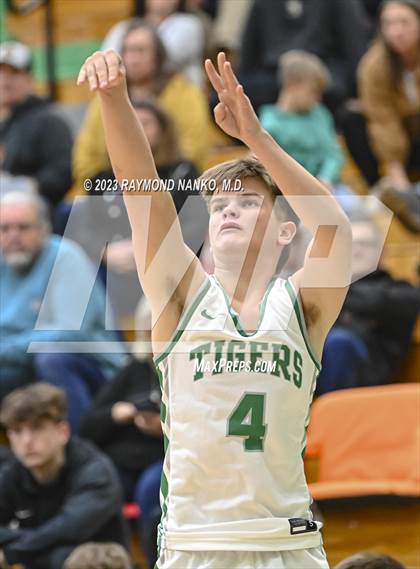 Thumbnail 1 in Madison-Grant @ Yorktown photogallery.