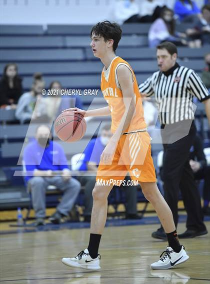 Thumbnail 1 in Sullivan Central @ Unicoi County photogallery.