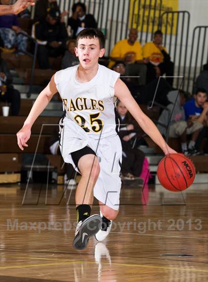 Thumbnail 1 in Thompson Valley vs. Sierra (CHSAA 4A State Tournament Round 2) photogallery.