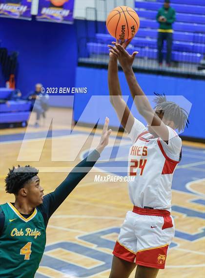 Thumbnail 1 in Holy Innocents Episcopal vs. Oak Ridge (Tournament of Champions) photogallery.