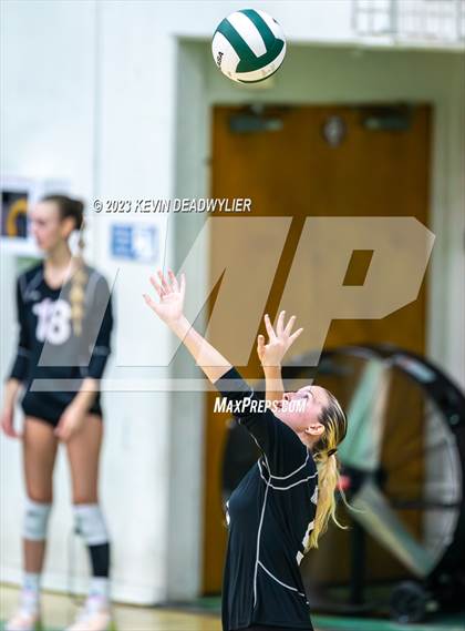 Thumbnail 3 in Thousand Oaks vs Dos Pueblos (CIF SS Division 4 Round 1) photogallery.