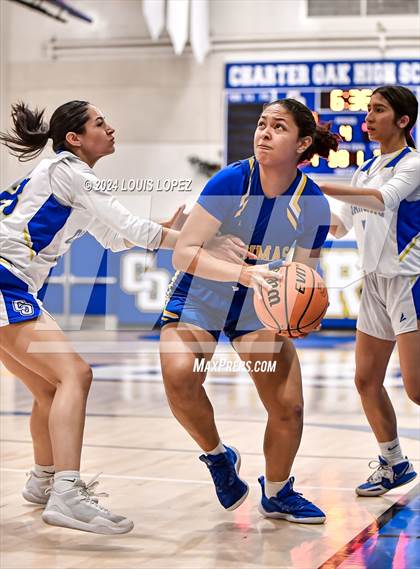 Thumbnail 1 in San Dimas @ Charter Oak photogallery.