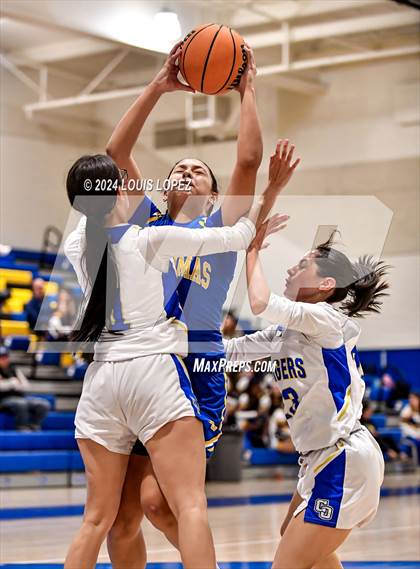 Thumbnail 2 in San Dimas @ Charter Oak photogallery.