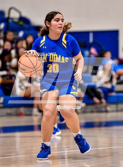 Thumbnail 1 in San Dimas @ Charter Oak photogallery.