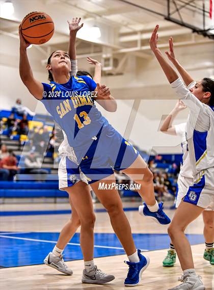 Thumbnail 2 in San Dimas @ Charter Oak photogallery.