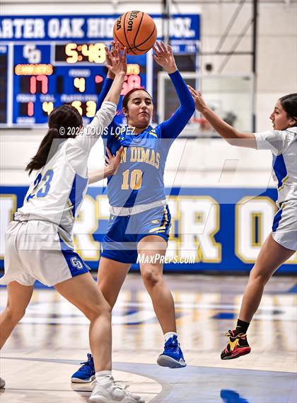 Thumbnail 2 in San Dimas @ Charter Oak photogallery.