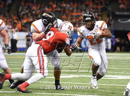 Thumbnail 3 in Catholic-B.R. vs. Archbishop Rummel (LHSAA Divison 1 Final) photogallery.