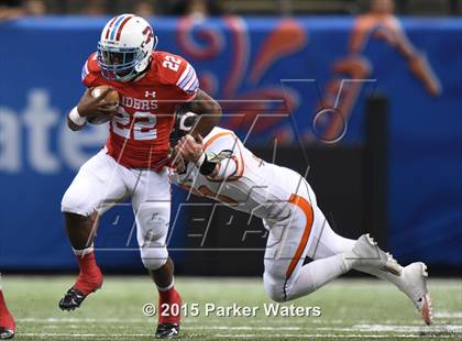 Thumbnail 1 in Catholic-B.R. vs. Archbishop Rummel (LHSAA Divison 1 Final) photogallery.