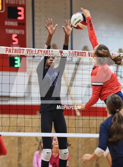 Thumbnail 1 in Durham School of the Arts @ West Carteret, NCHSAA Round 1 photogallery.