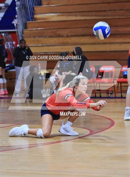 Thumbnail 1 in Durham School of the Arts @ West Carteret, NCHSAA Round 1 photogallery.