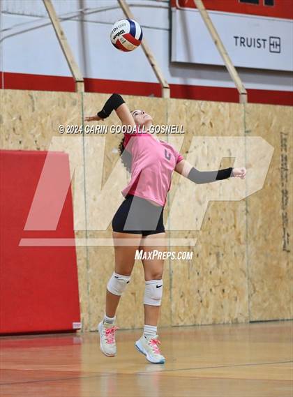 Thumbnail 1 in Durham School of the Arts @ West Carteret, NCHSAA Round 1 photogallery.