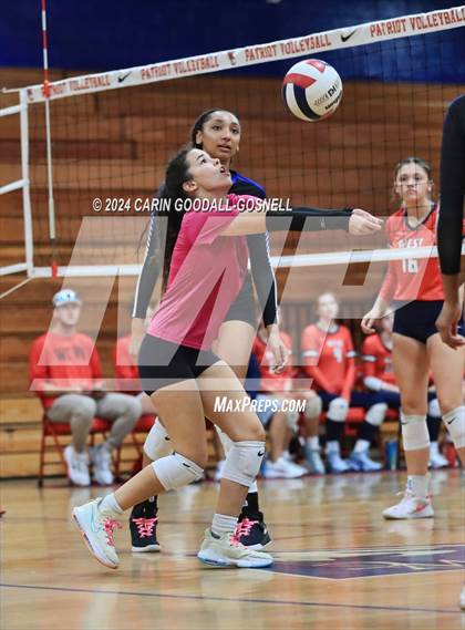 Thumbnail 3 in Durham School of the Arts @ West Carteret, NCHSAA Round 1 photogallery.