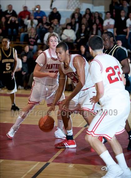 Thumbnail 1 in Archbishop Mitty @ Burlingame photogallery.