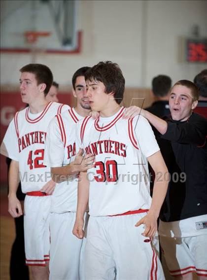 Thumbnail 2 in Archbishop Mitty @ Burlingame photogallery.