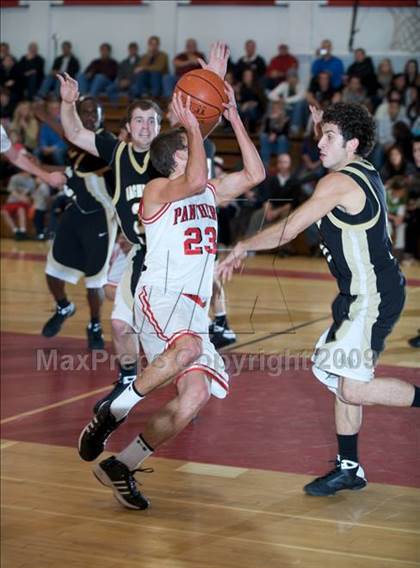 Thumbnail 2 in Archbishop Mitty @ Burlingame photogallery.
