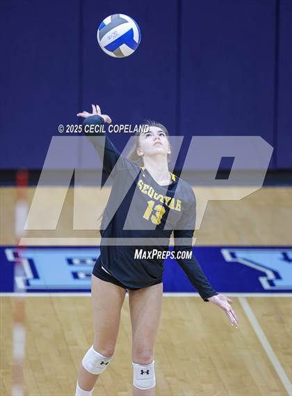 Thumbnail 3 in Sequoyah vs. Creekview (Region 6AAAAA 3rd Place) photogallery.