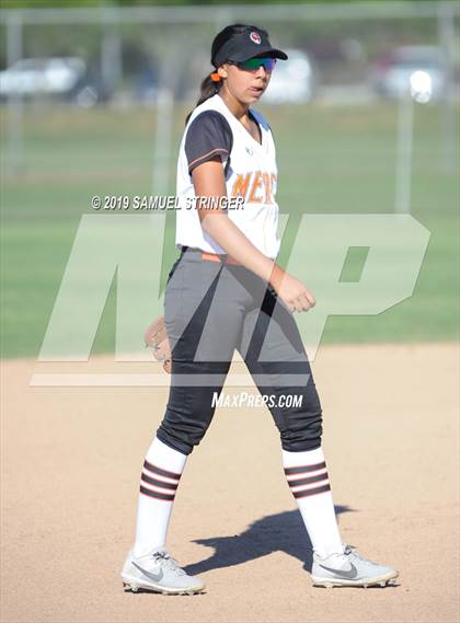 Thumbnail 3 in Tracy vs. Merced (NorCal Classic) photogallery.