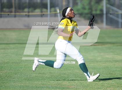 Thumbnail 1 in Tracy vs. Merced (NorCal Classic) photogallery.