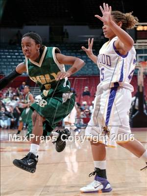 Thumbnail 3 in Lynwood vs. Long Beach Poly (CIF SoCal D1 Final) photogallery.