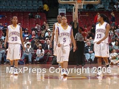 Thumbnail 2 in Lynwood vs. Long Beach Poly (CIF SoCal D1 Final) photogallery.