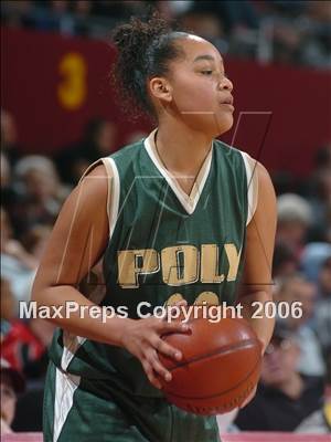 Thumbnail 3 in Lynwood vs. Long Beach Poly (CIF SoCal D1 Final) photogallery.