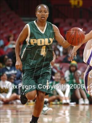 Thumbnail 3 in Lynwood vs. Long Beach Poly (CIF SoCal D1 Final) photogallery.