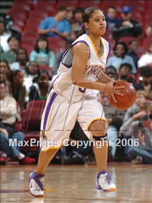 Thumbnail 1 in Lynwood vs. Long Beach Poly (CIF SoCal D1 Final) photogallery.