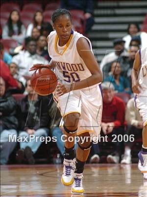 Thumbnail 3 in Lynwood vs. Long Beach Poly (CIF SoCal D1 Final) photogallery.