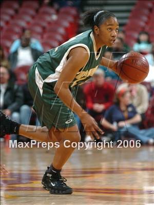 Thumbnail 2 in Lynwood vs. Long Beach Poly (CIF SoCal D1 Final) photogallery.