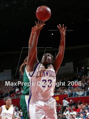 Thumbnail 2 in Lynwood vs. Long Beach Poly (CIF SoCal D1 Final) photogallery.