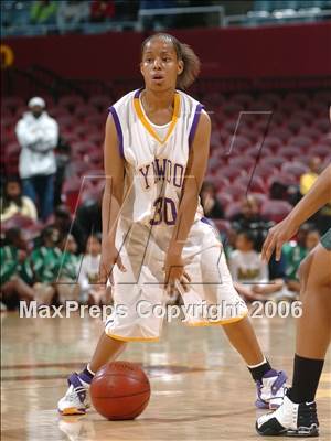 Thumbnail 1 in Lynwood vs. Long Beach Poly (CIF SoCal D1 Final) photogallery.