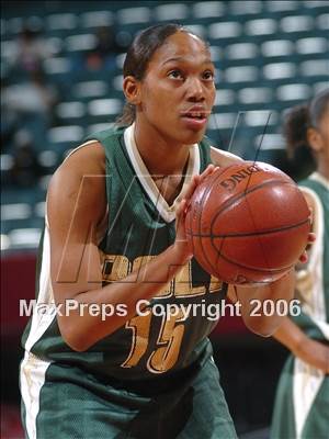 Thumbnail 3 in Lynwood vs. Long Beach Poly (CIF SoCal D1 Final) photogallery.