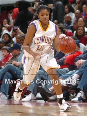 Thumbnail 3 in Lynwood vs. Long Beach Poly (CIF SoCal D1 Final) photogallery.