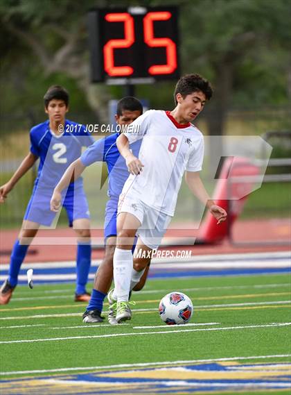 Thumbnail 3 in First Baptist vs Presbyterian Pan American (TAPPS State Semifinal) photogallery.
