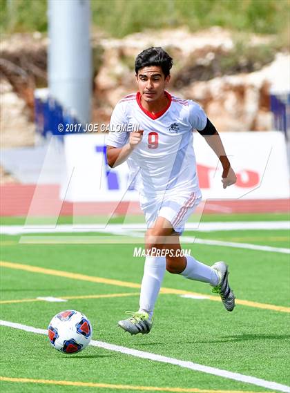 Thumbnail 3 in First Baptist vs Presbyterian Pan American (TAPPS State Semifinal) photogallery.